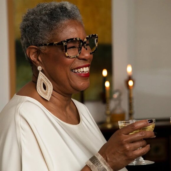 Lori Weitzner Women's Dune Classic Embroidered Beaded Sequins Devi Earrings NWOT - Picture 8 of 8